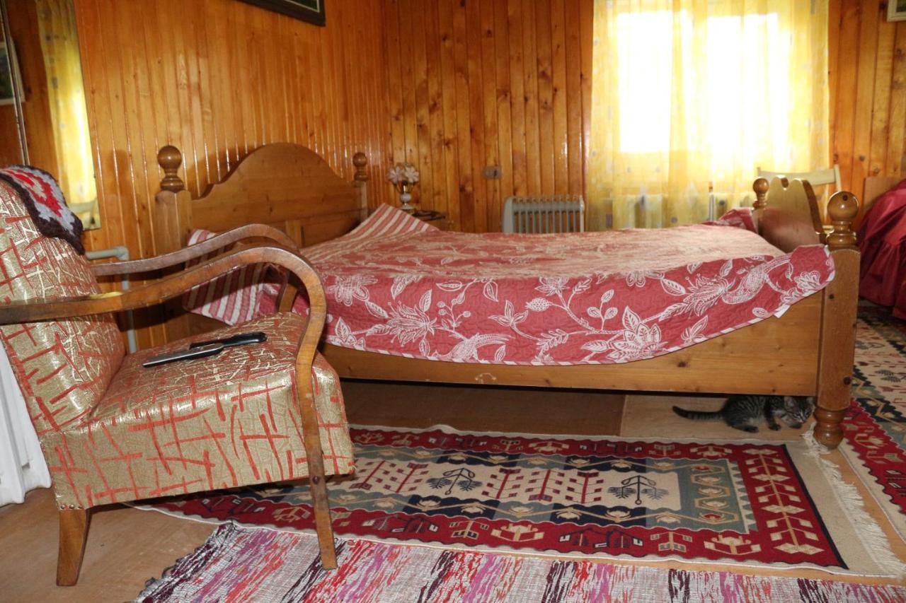 Садиба Під Гострою Zhdeniievo Buitenkant foto
